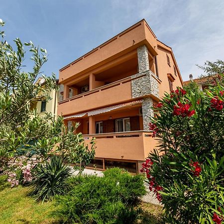Apartments Creska باشْكا المظهر الخارجي الصورة