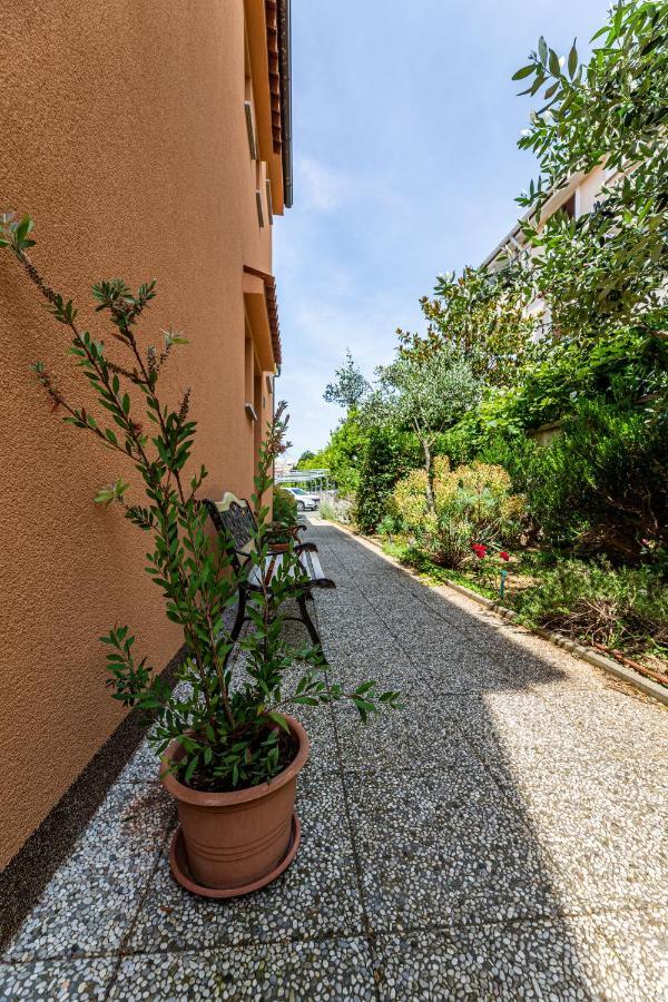 Apartments Creska باشْكا المظهر الخارجي الصورة