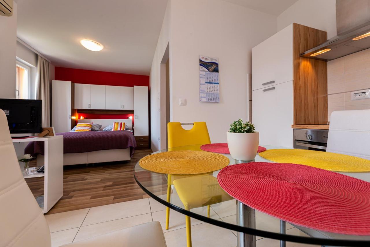 Apartments Creska باشْكا المظهر الخارجي الصورة