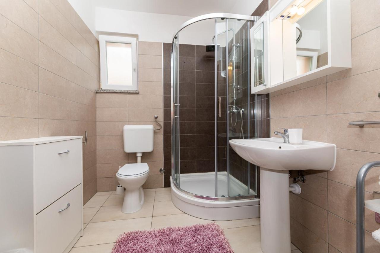 Apartments Creska باشْكا المظهر الخارجي الصورة
